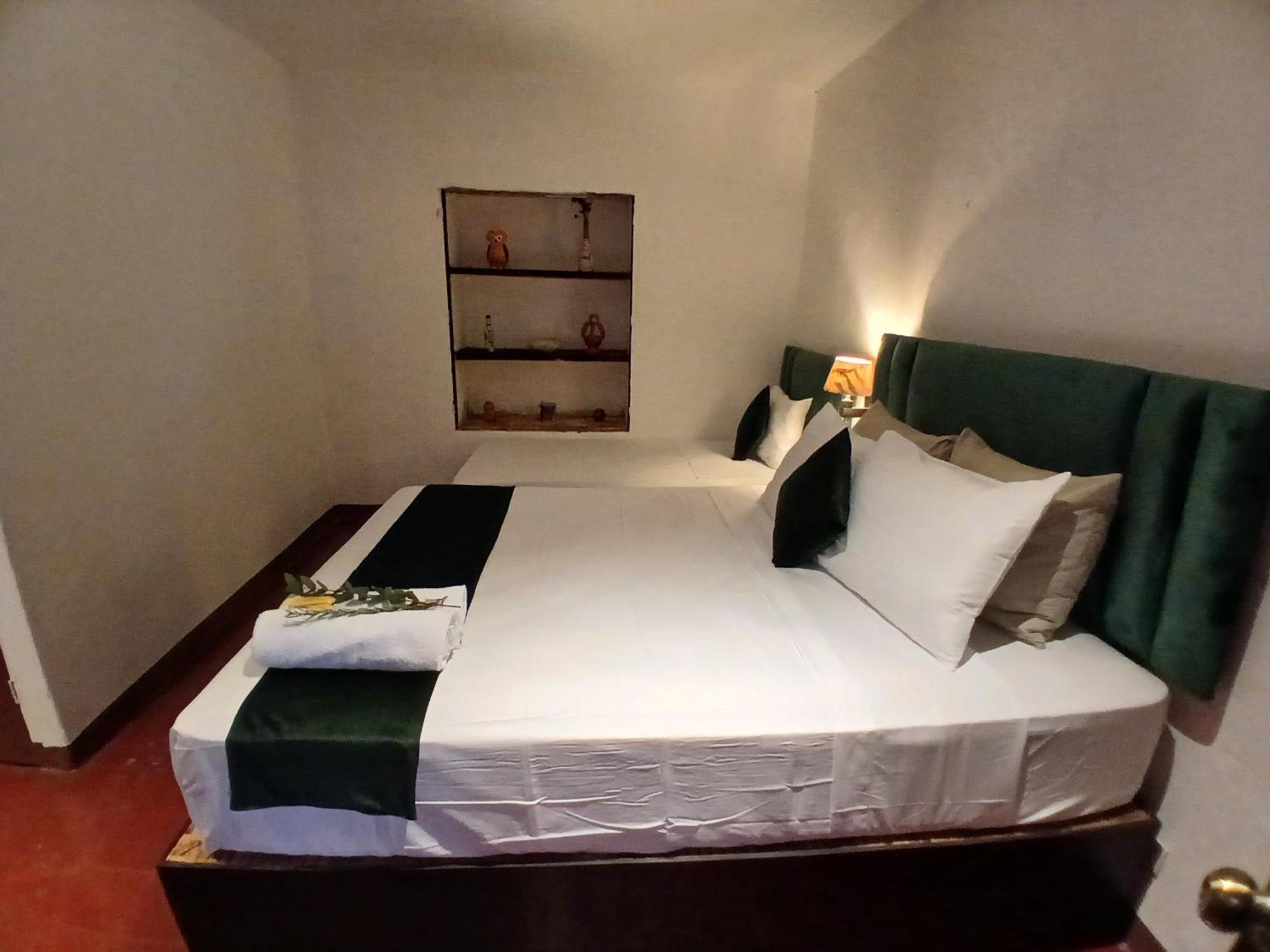 Hotel La Xinca Antigua Exteriör bild