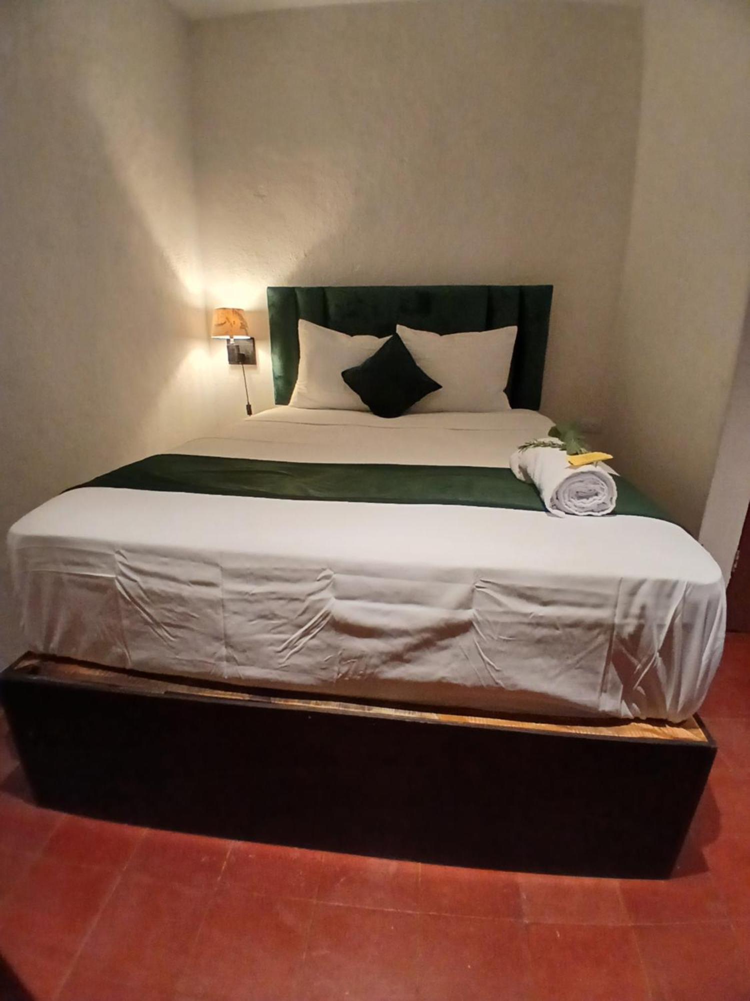 Hotel La Xinca Antigua Exteriör bild